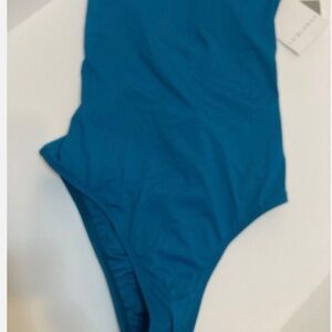 La Blanca Swimsuit Women’s 8 one Piece